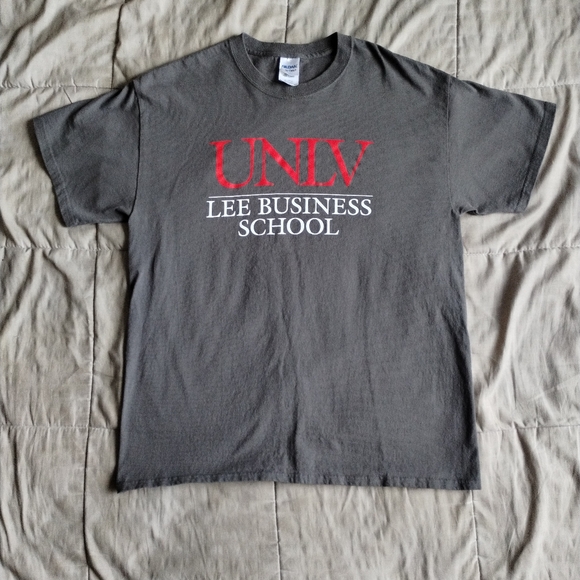 UNLV Lee Business School of Beam Hall * LARGE  * T Shirt - Picture 1 of 5